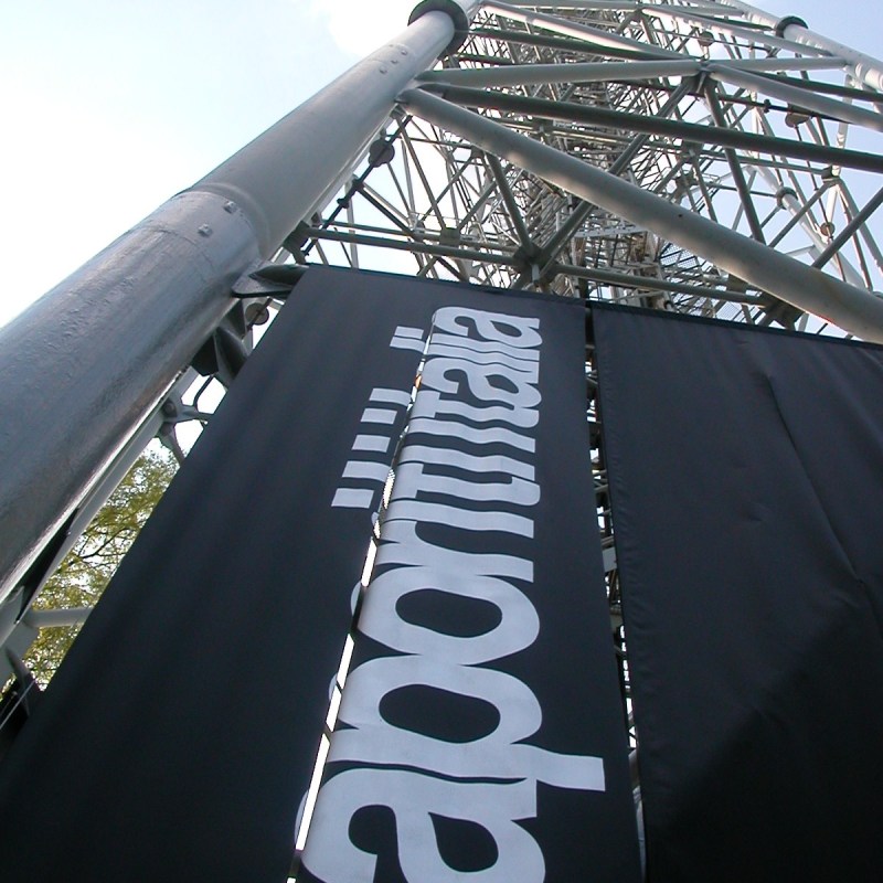 a close up of a bridge